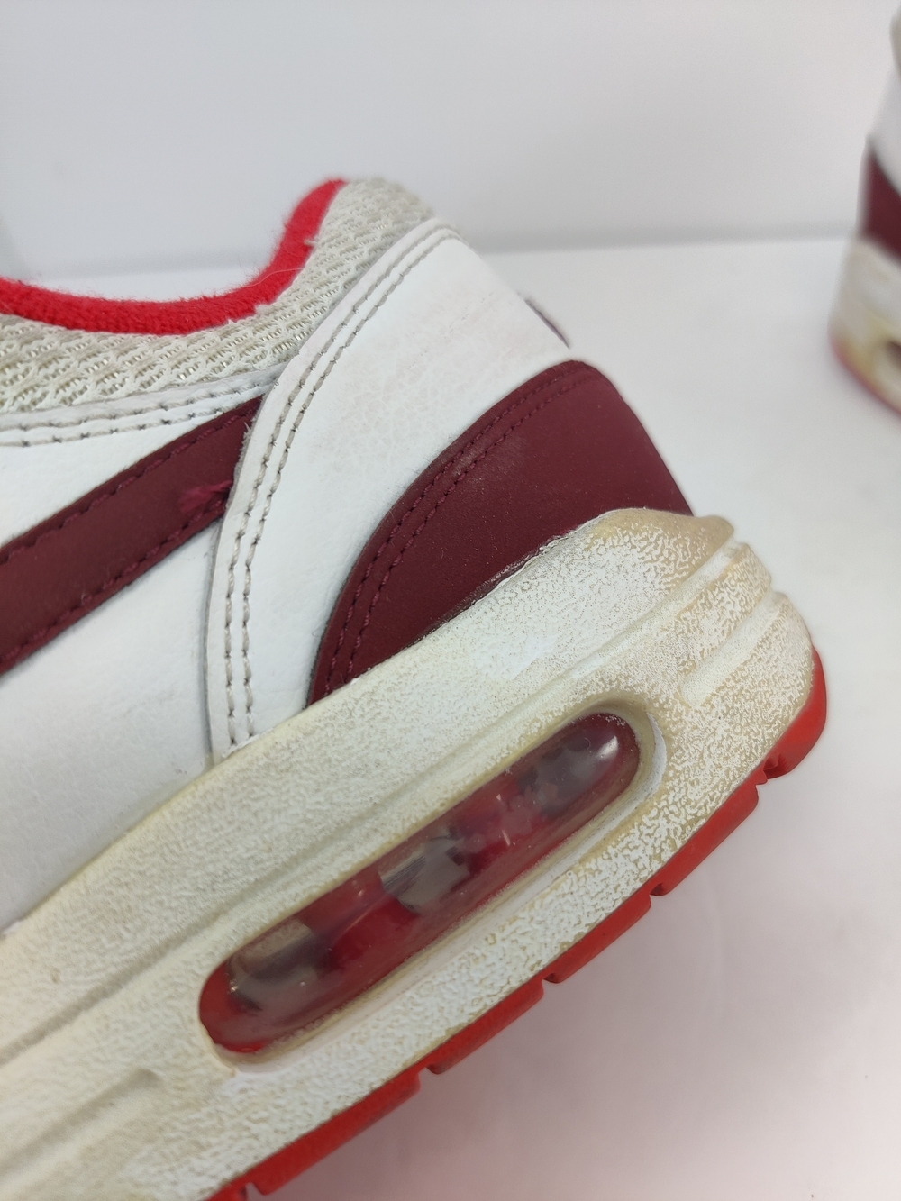 Nike Women’s Air Max 1 Essential Action Sneakers Red Women's Sz US 7.5 - Picture 2 of 14